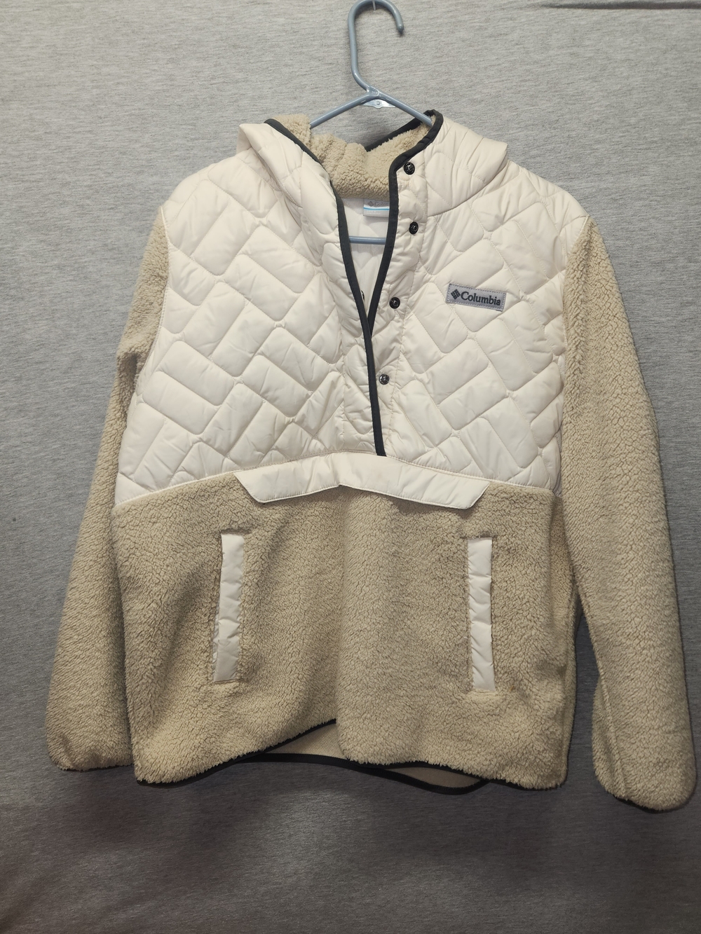 Columbia Quilted Hooded Sherpa Pullover in Cream and Tan